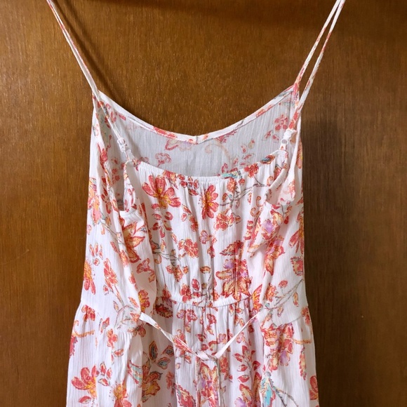 Light floral sundress -used once - Picture 4 of 4